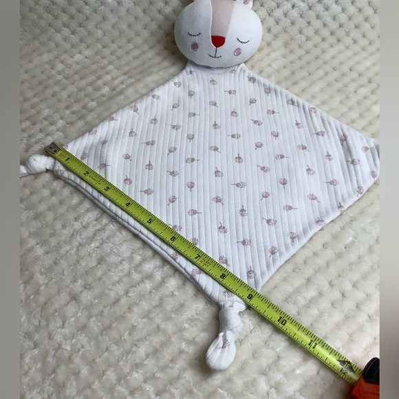 Cute Plush Bunny Rabbit Lovey Security Blanket Knotted Corners Embroidered Face - Picture 5 of 5